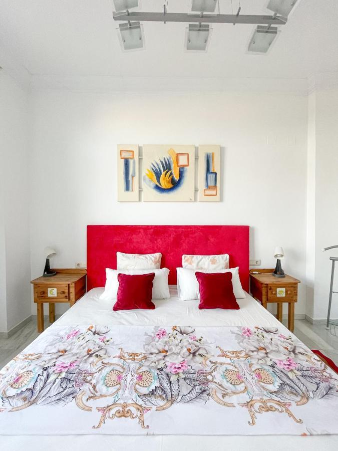 Modern Three-Level Apartment Near The Sea Benalmadena Exterior photo